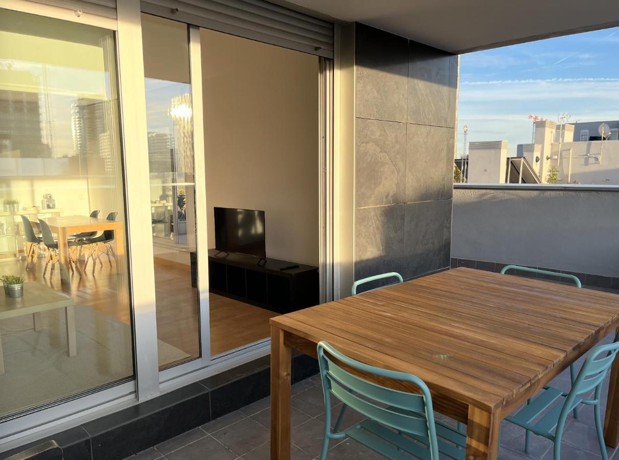 Beach & Culture Barcelona Port Forum Penthouse Apartment Sant Adrià de Besòs Eksteriør billede